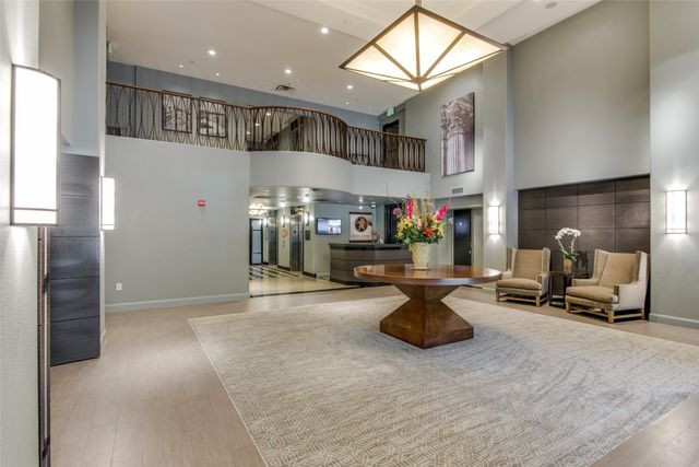 330 Las Colinas Boulevard E 1016, Irving, TX 75039