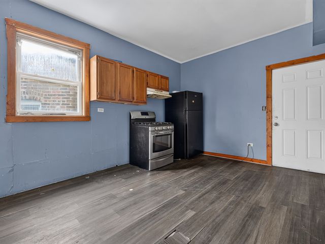 5338 S Wood Street, Chicago, IL 60609