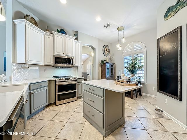 3091 COVENANT COVE Drive, Jacksonville, FL 32224