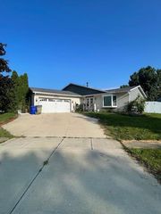 6245 Sharon Woods Boulevard, Columbus, OH 43229