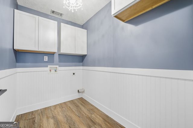 3180 Victoria Ridge Court, Loganville, GA 30052