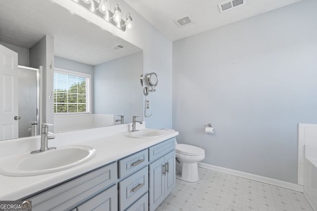 3180 Victoria Ridge Court, Loganville, GA 30052