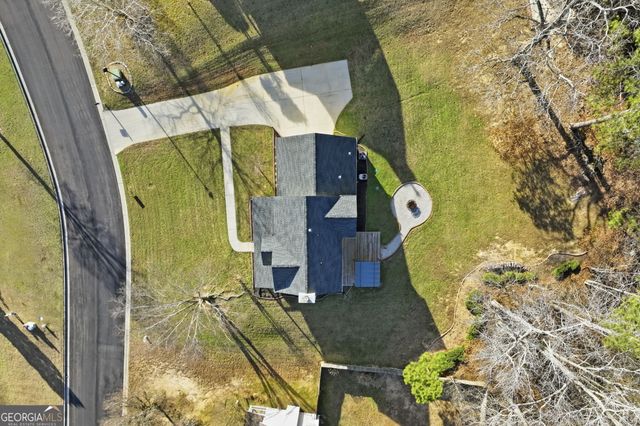 3180 Victoria Ridge Court, Loganville, GA 30052