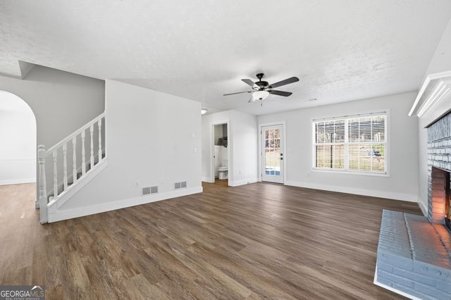 3180 Victoria Ridge Court, Loganville, GA 30052