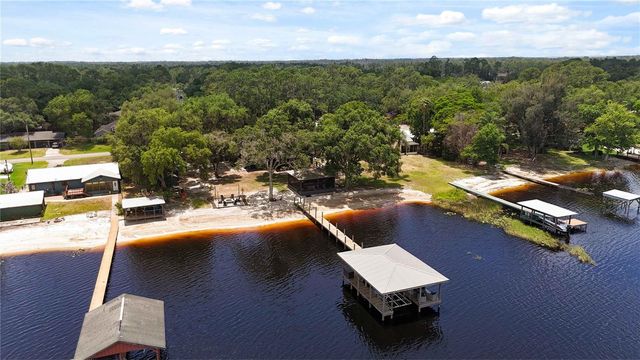 6805 BASS HIGHWAY, St Cloud, FL 34771