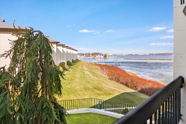 400 Narragansett Parkway SC7, Warwick, RI 02888