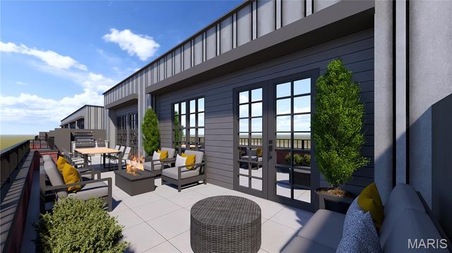 1121 S Main Street 403, St Charles, MO 63301