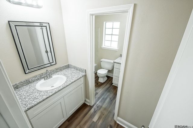 1124 Sharp Rd, Baton Rouge, LA 70815