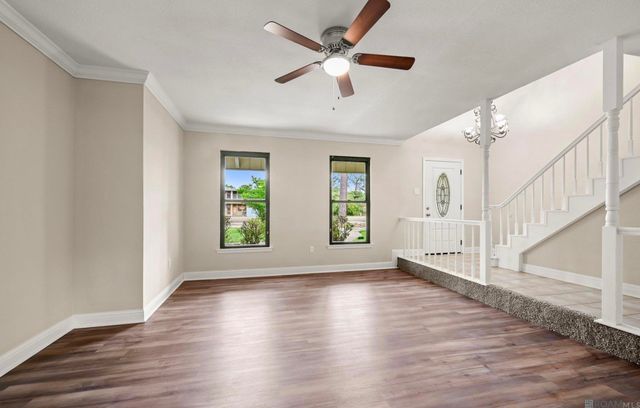 1124 Sharp Rd, Baton Rouge, LA 70815