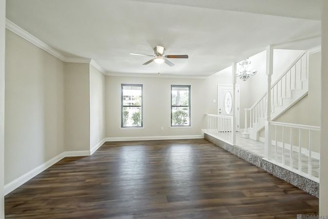 1124 Sharp Rd, Baton Rouge, LA 70815