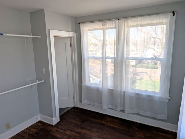 724 Custer St, Salina, KS 67401