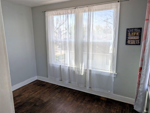 724 Custer St, Salina, KS 67401