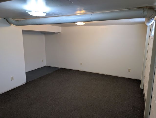 724 Custer St, Salina, KS 67401