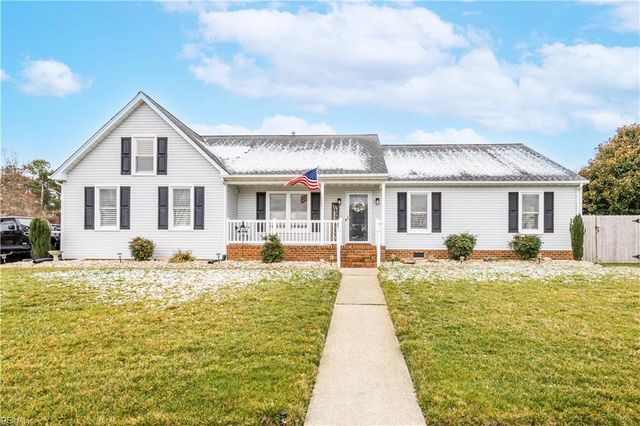 805 Poplar Ridge DR, Chesapeake, VA 23322