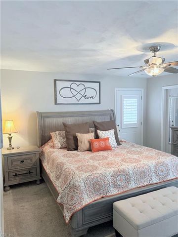 805 Poplar Ridge DR, Chesapeake, VA 23322