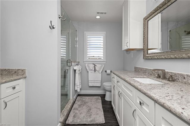 805 Poplar Ridge DR, Chesapeake, VA 23322