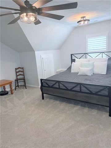 805 Poplar Ridge DR, Chesapeake, VA 23322