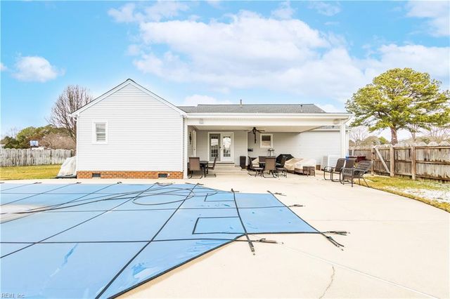 805 Poplar Ridge DR, Chesapeake, VA 23322