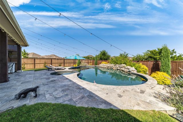 2109 Swanmore Way, Forney, TX 75126