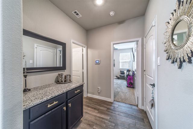 2109 Swanmore Way, Forney, TX 75126