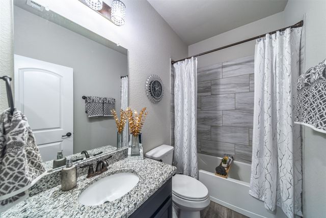 2109 Swanmore Way, Forney, TX 75126