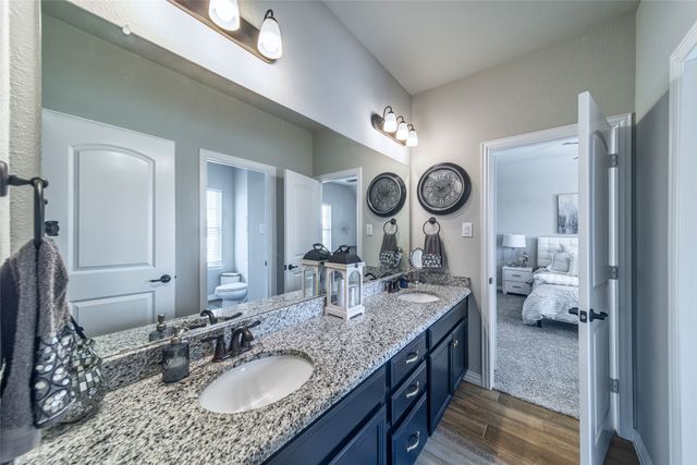 2109 Swanmore Way, Forney, TX 75126