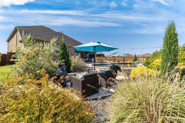2109 Swanmore Way, Forney, TX 75126