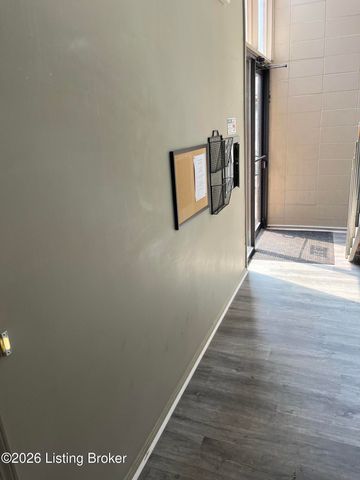 2505 Lindsay Ave, Louisville, KY 40206