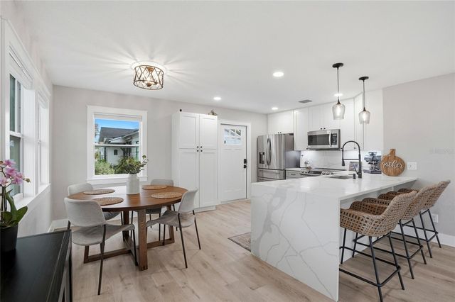 3515 19TH STREET N, St Petersburg, FL 33713