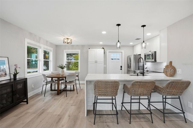 3515 19TH STREET N, St Petersburg, FL 33713