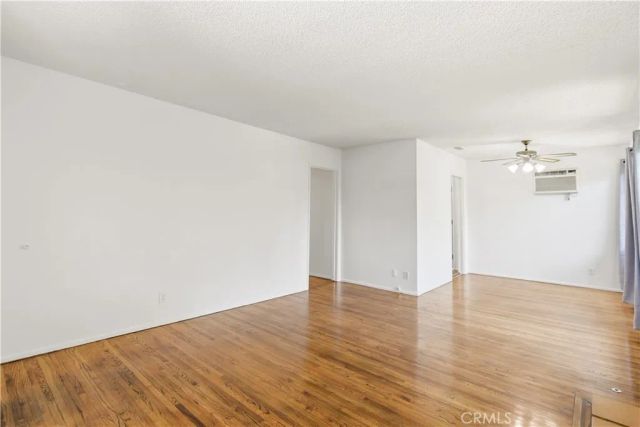 4450 Matilija Avenue, Sherman Oaks, CA 91423