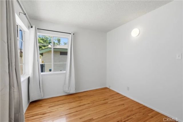 4450 Matilija Avenue, Sherman Oaks, CA 91423