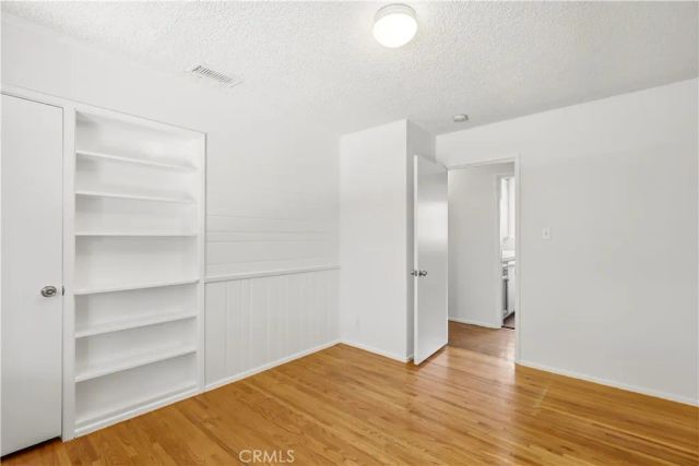 4450 Matilija Avenue, Sherman Oaks, CA 91423