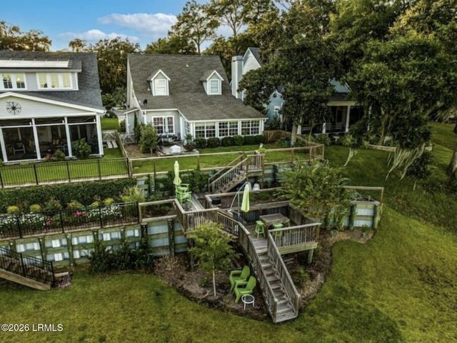 21 Mariners Court, Port Royal, SC 29935