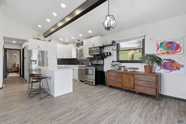 2423 CAMERON DR, Rapid City, SD 57702