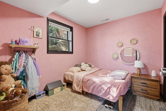2423 CAMERON DR, Rapid City, SD 57702