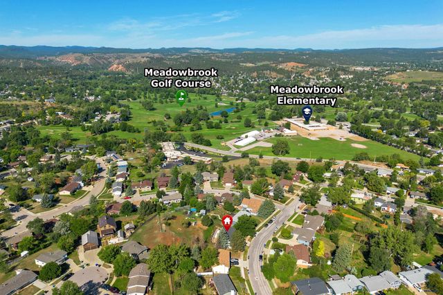2423 CAMERON DR, Rapid City, SD 57702