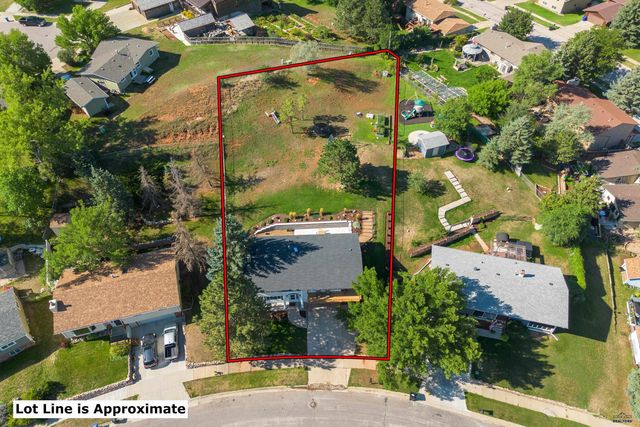 2423 CAMERON DR, Rapid City, SD 57702