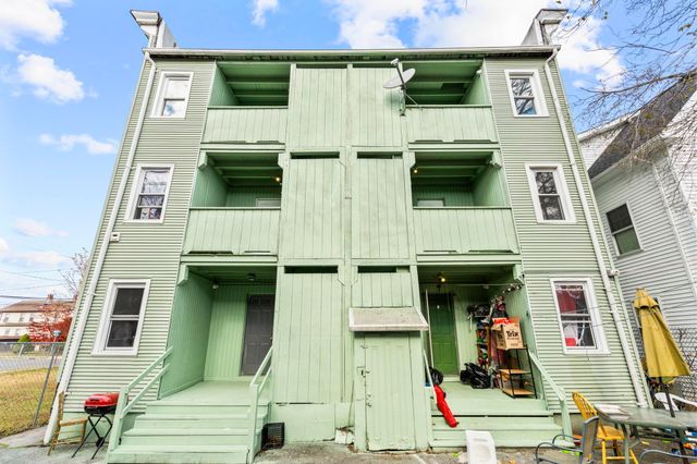 746 Maple Street, Bridgeport, CT 06608