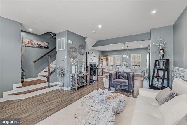 203 ONTARIO DR, Falling Waters, WV 25419