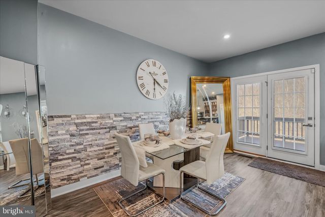 203 ONTARIO DR, Falling Waters, WV 25419