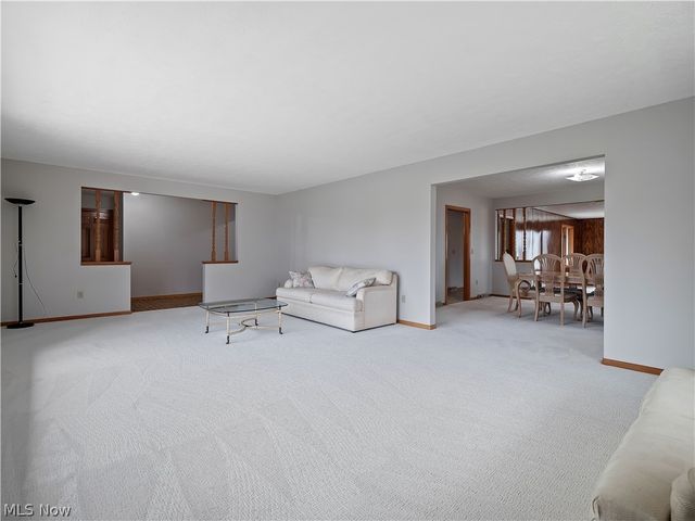 14345 W Sprague Road, Strongsville, OH 44136