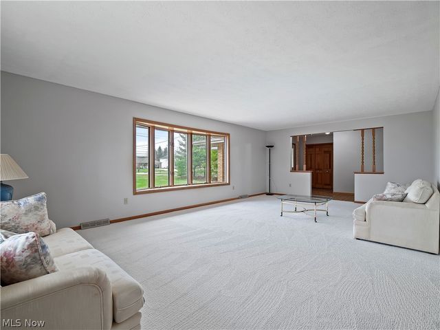 14345 W Sprague Road, Strongsville, OH 44136