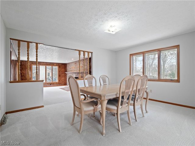 14345 W Sprague Road, Strongsville, OH 44136