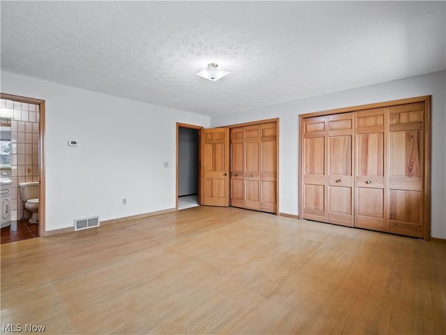 14345 W Sprague Road, Strongsville, OH 44136