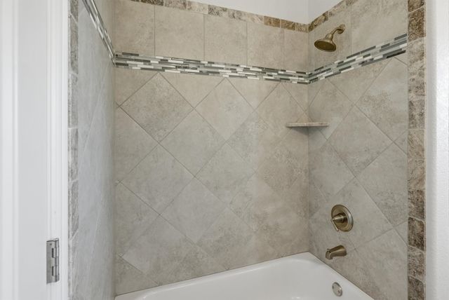 1101 W Iberian Court, Granbury, TX 76048