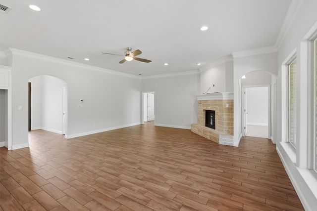 1101 W Iberian Court, Granbury, TX 76048