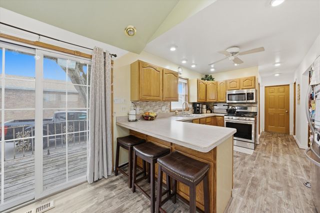 10716 S Nashville Avenue, Worth, IL 60482