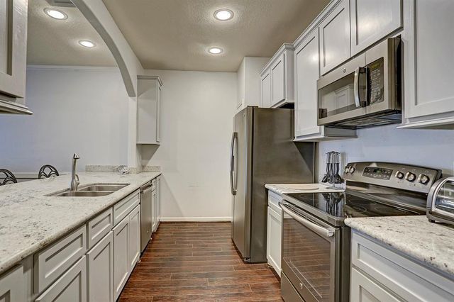 3248 Holly Hall Street 3248, Houston, TX 77054