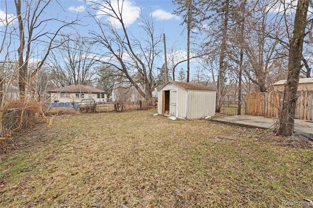 15921 Bramell Street, Detroit, MI 48223